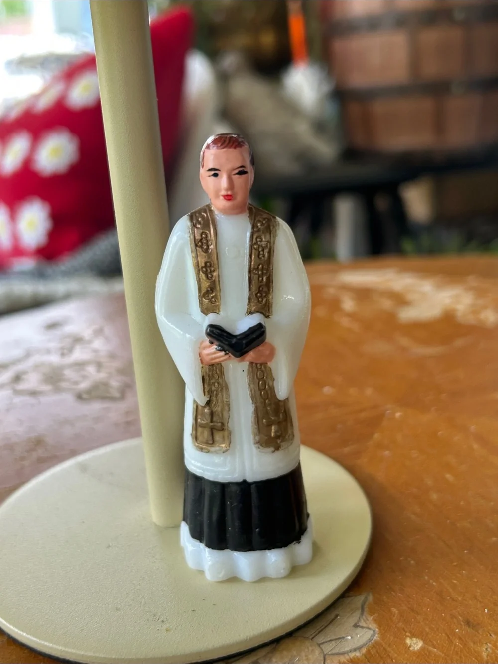 Vintage Clergy Cake Topper